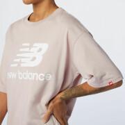 Koszulka damska New Balance essentials stacked logo
